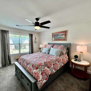 Pottery Barn Jordana Red Duvet and Euro Shams - Full/Queen